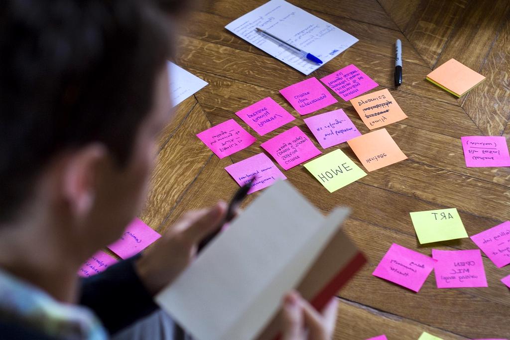 Dashboard demonstrating AI automation features for email organization